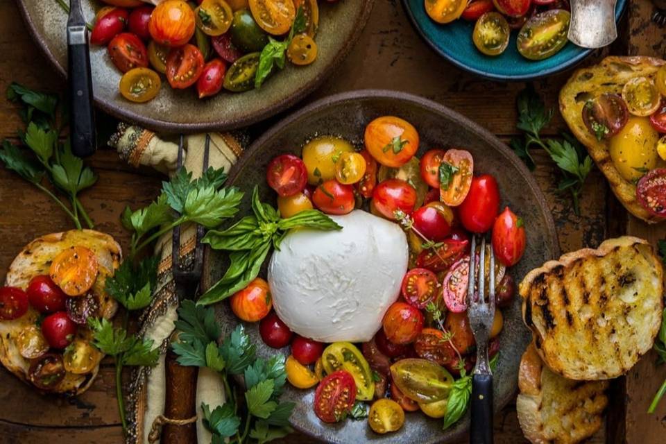 Heritage tomato & burrata