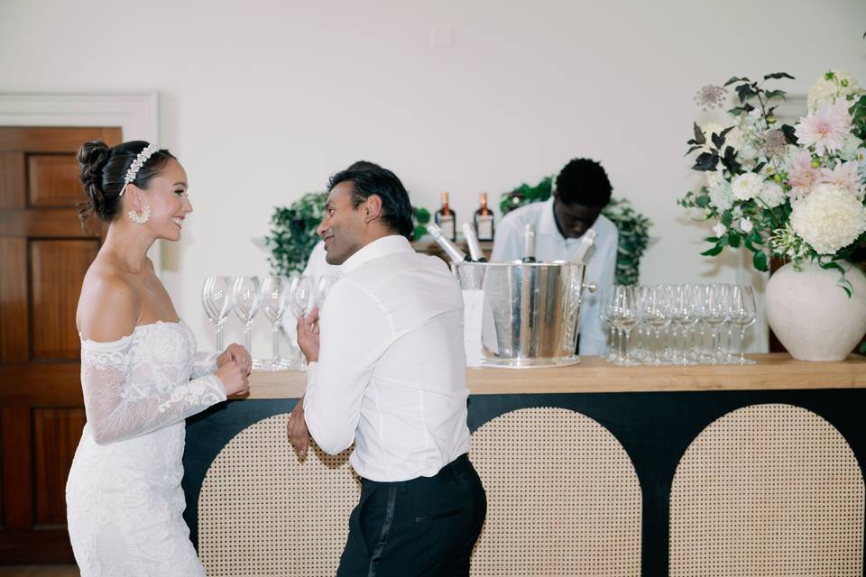 Wedding Bar