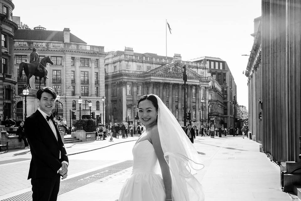 London City bride and groom