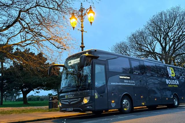 Shuttle coaches for guests