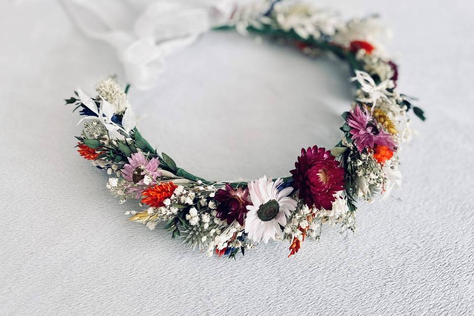 Dried flower crown