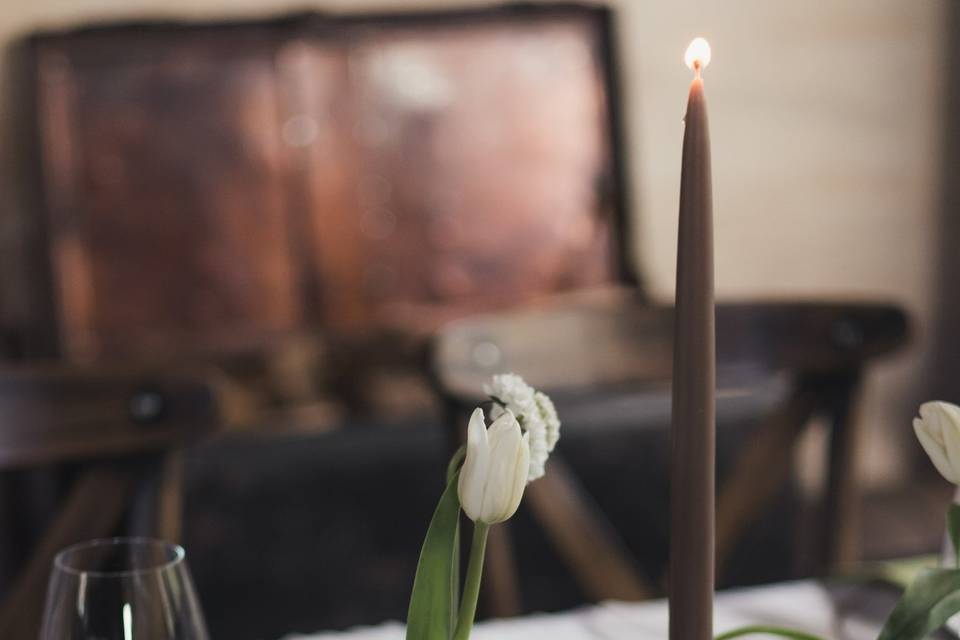 Whistful table styling