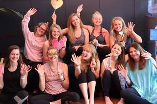 Henparty Yoga