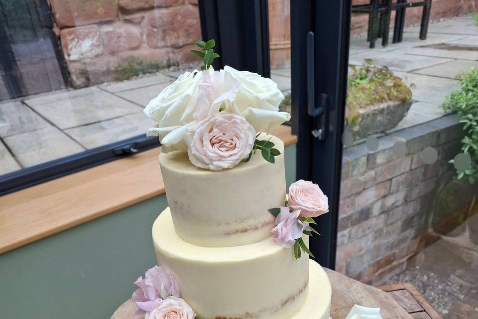 Semi-naked Rustic Wedding Cake