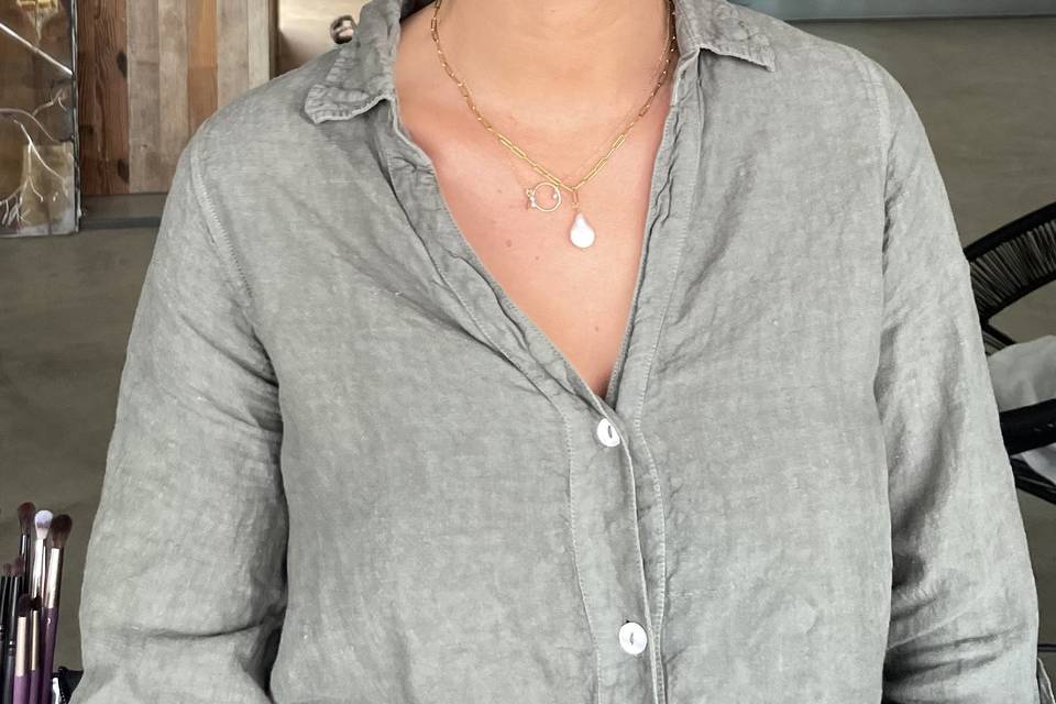 Bridesmaid before
