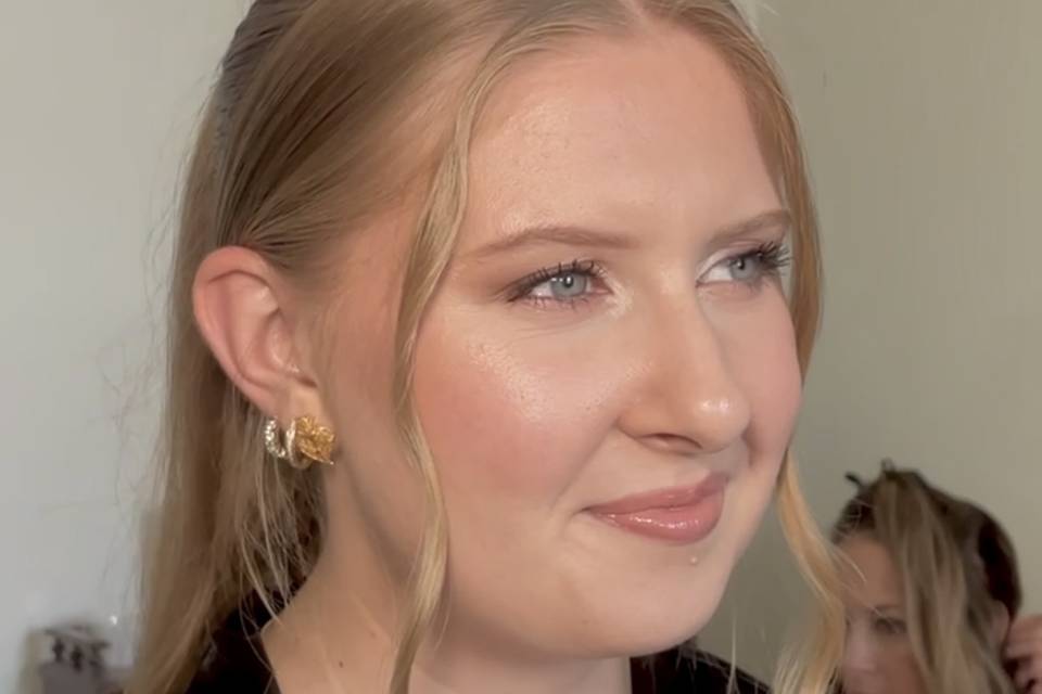 Soft Glam Bridesmaid