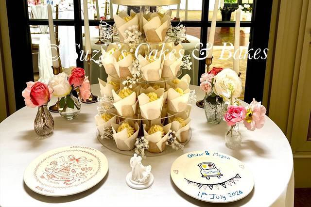Buttercream cake/cupcake tower