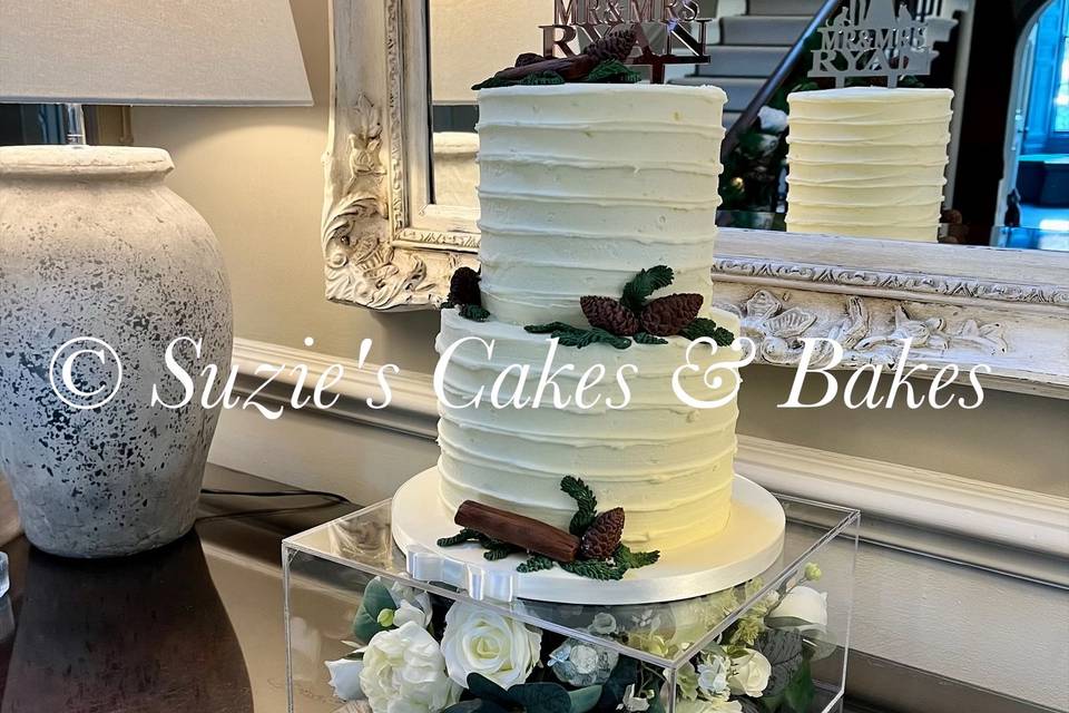 2 tier rustic winter wedding