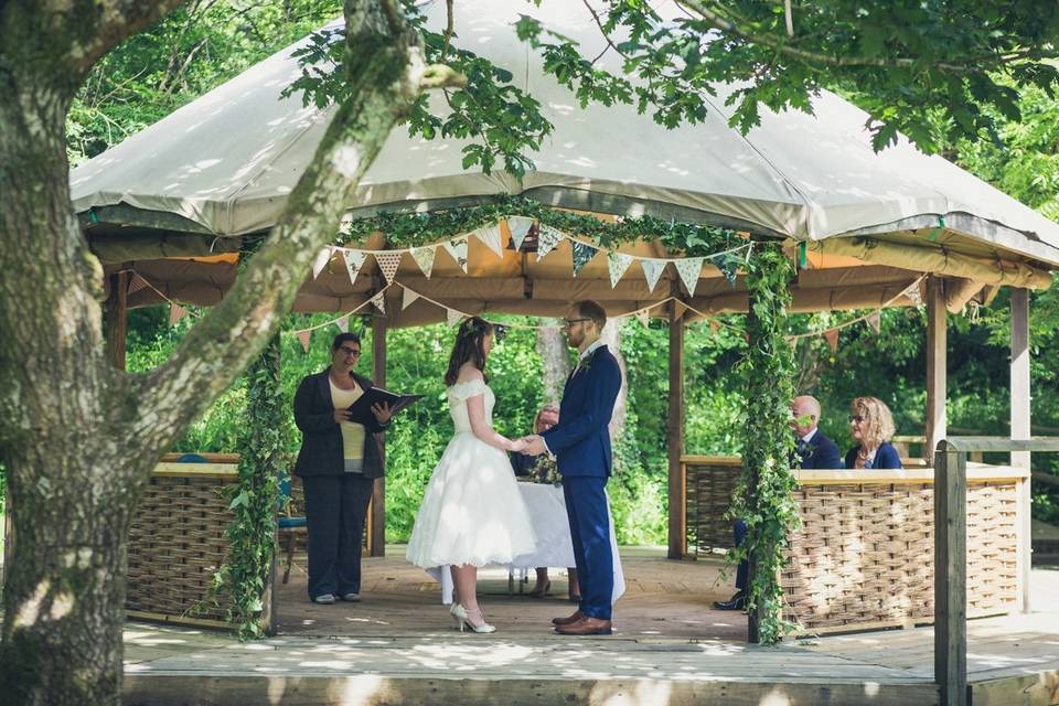 Cornish Tipi Weddings