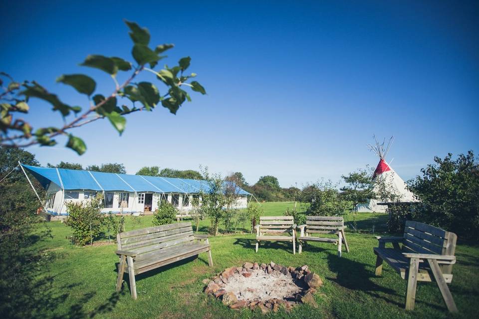 Cornish Tipi Weddings 33