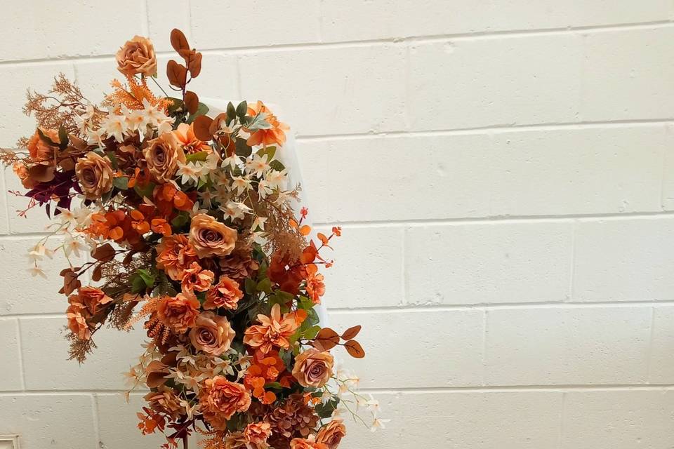 Autumn flower stand for aisle