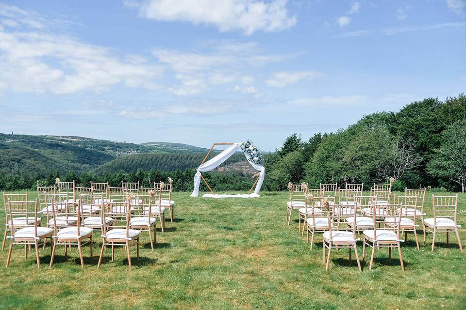 Outdoor ceremony