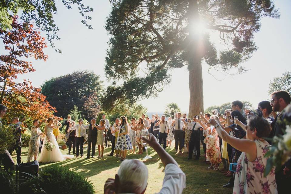 Speeches under the oak tree