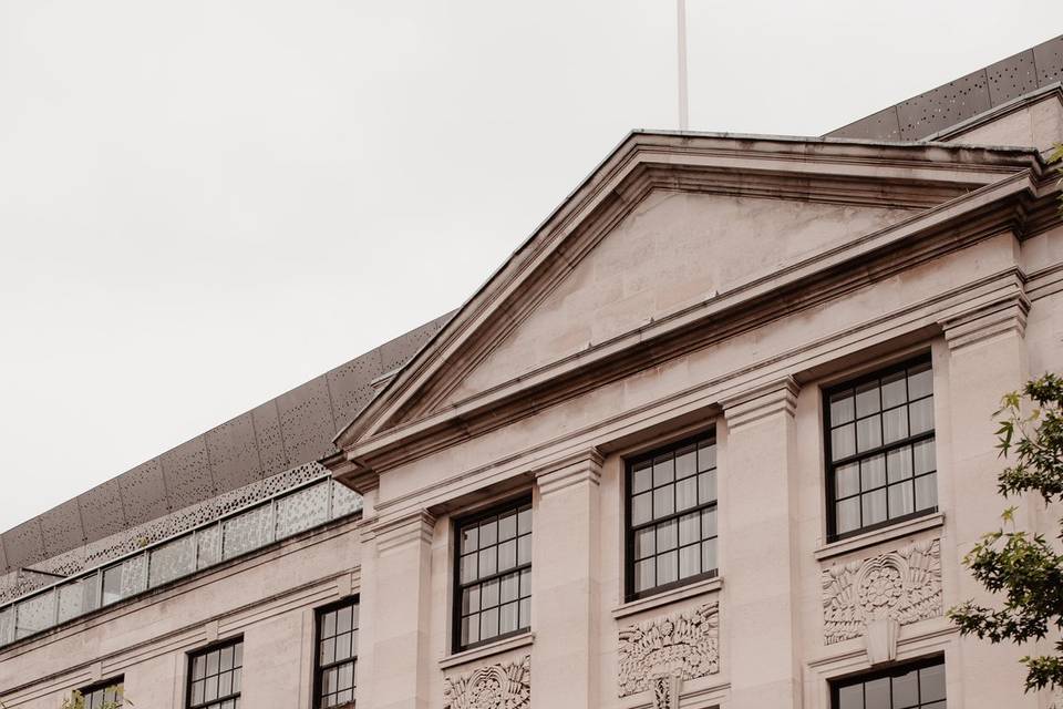 Town Hall Hotel Exterior