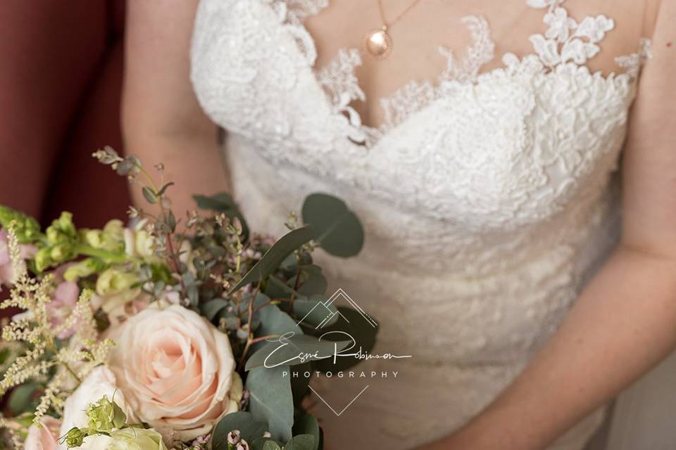 Caswell house, bridal makeup