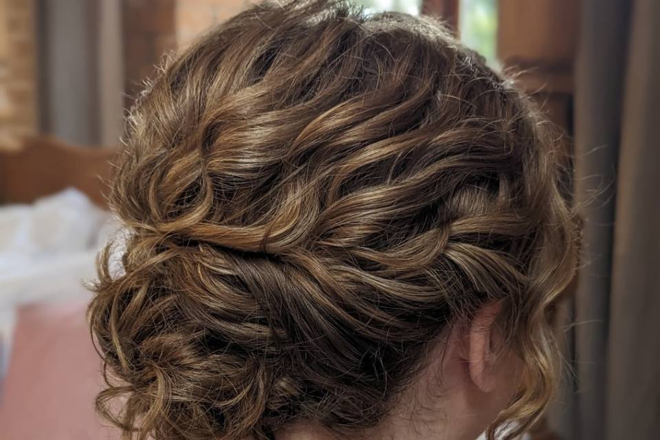 Curly hair updo