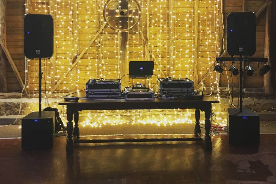 Festival Wedding DJs