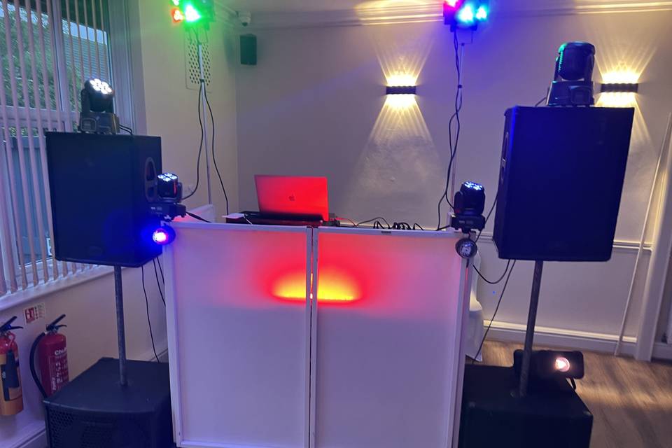 White Booth with Lightshow