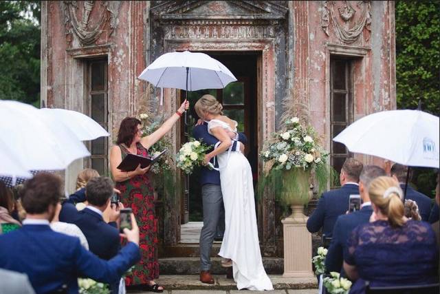 Julie Lane Celebrant