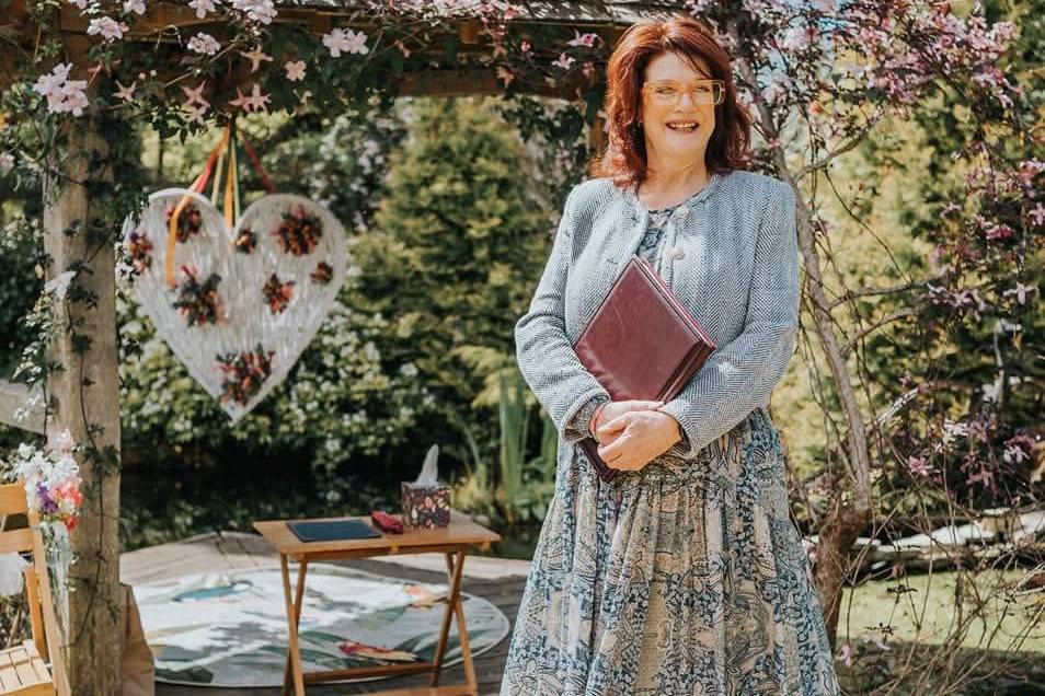 Dorset Garden Wedding