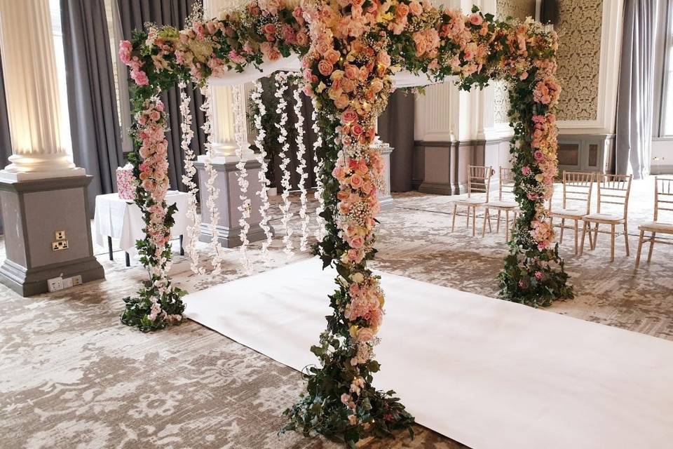 Ballroom - Chuppah