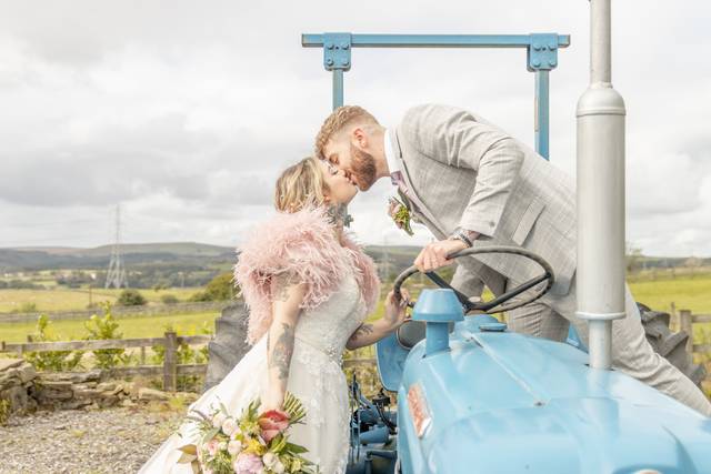 Farm wedding - Mr & Mrs
