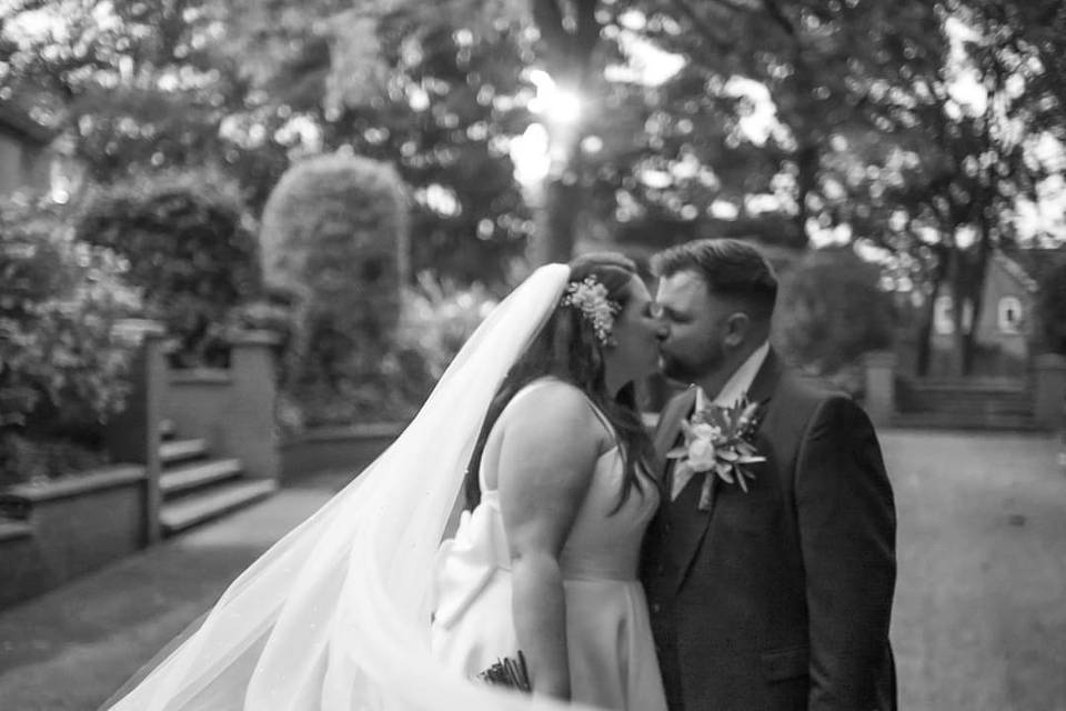 Leanne & John