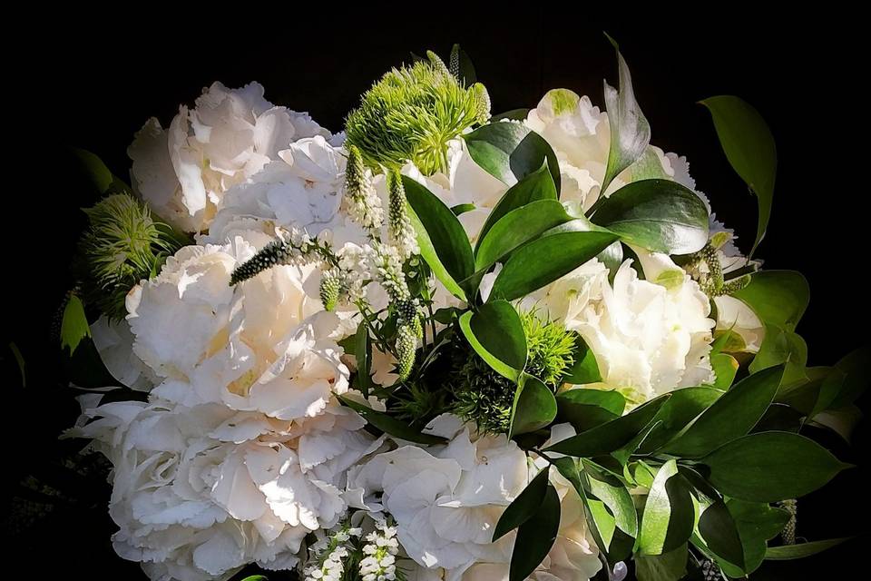 Glamourous Bridal Bouquet