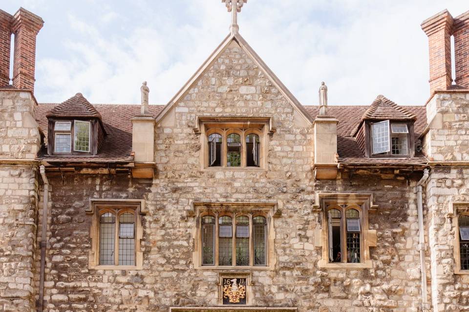 Entrance Court