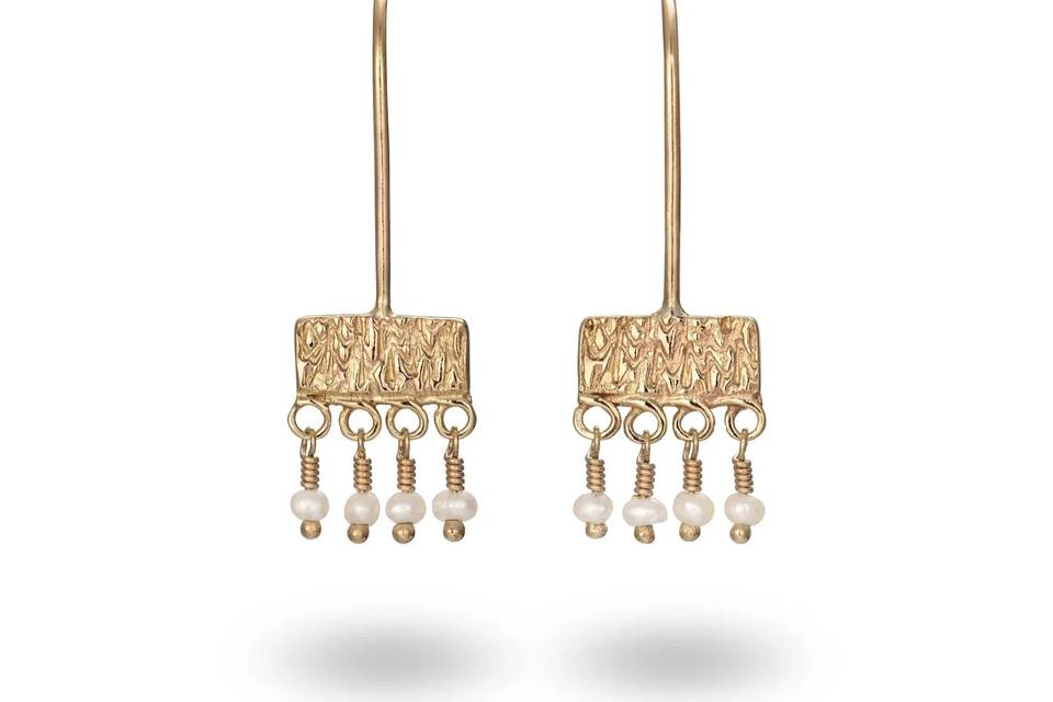 Pearl bridal earrings