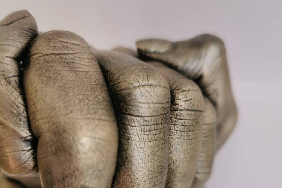 Close up of couple hand cast