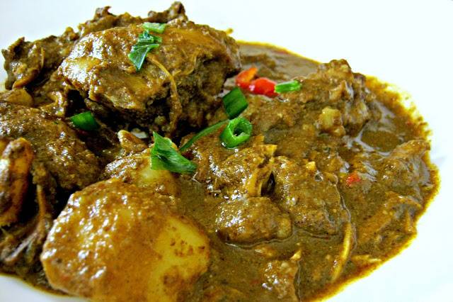 Spicy beef curry