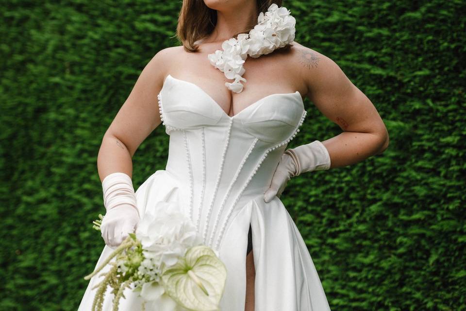 Smoth blowdry with flowers