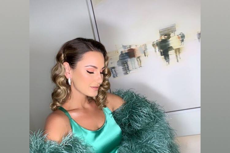 Sam Faires hair Vicki Lord