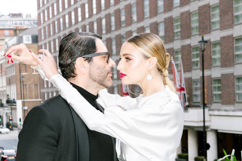 Editorial Bride