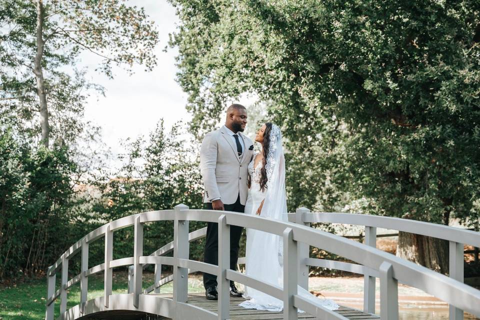 Bridge Bride and Groom