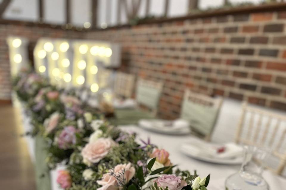 Full top table decor