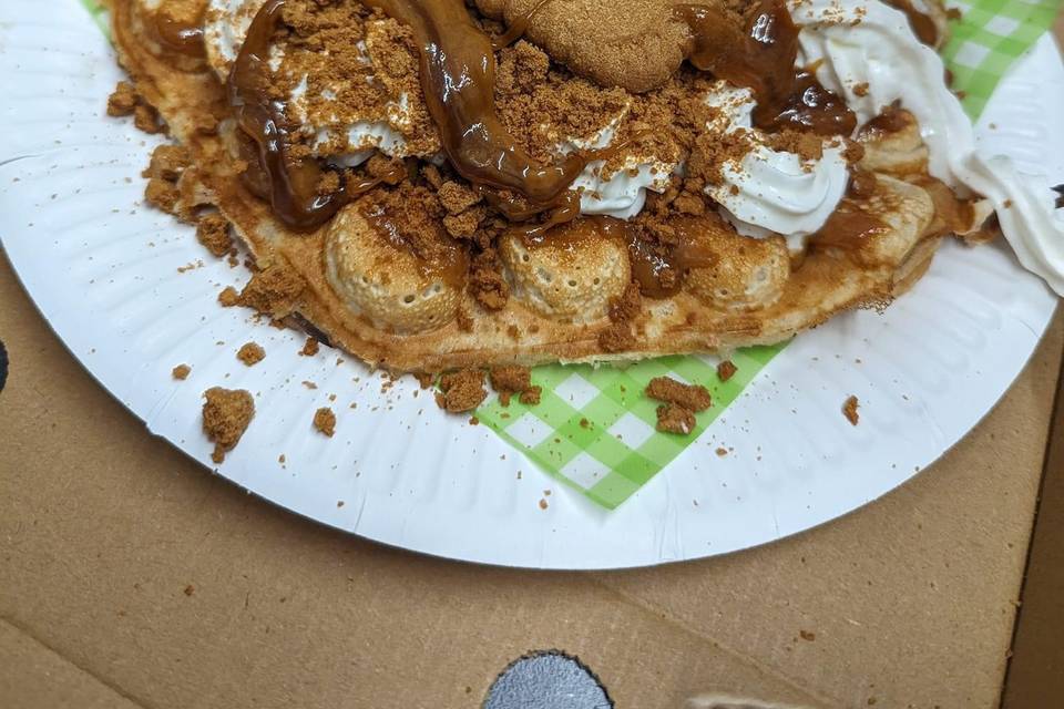 Biscoff bubble waffle s