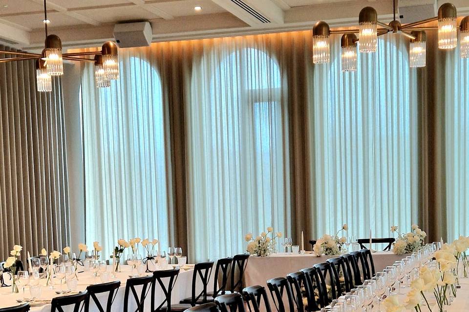 Elegant reception table set up