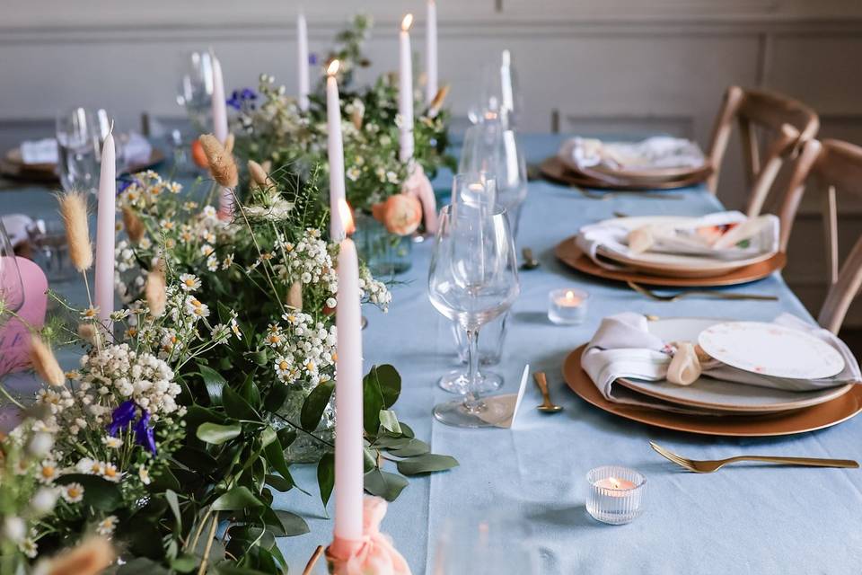 Long table styling