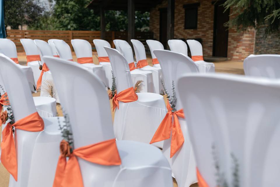 Detail ceremony chairs