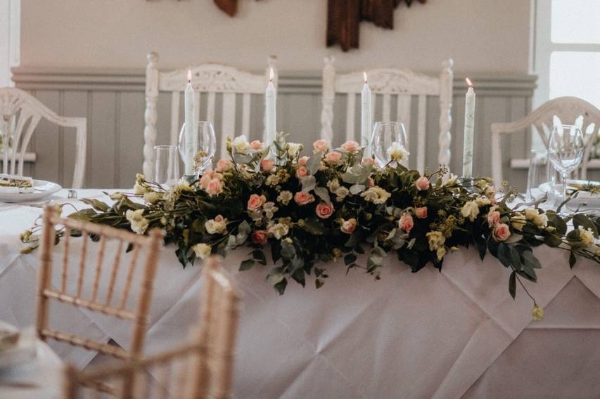 Top table set up