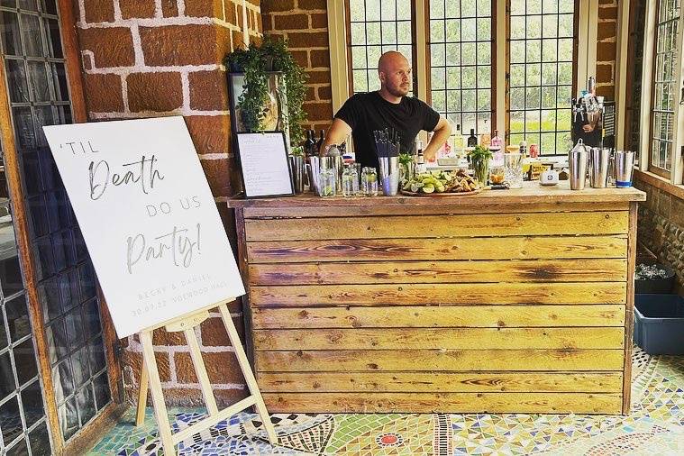 Rustic bar hire