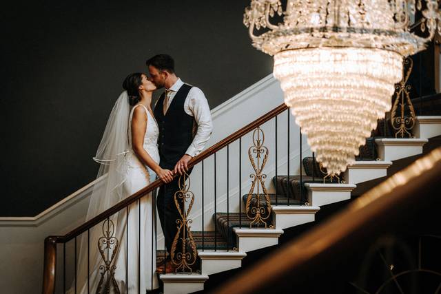 Side By Side Weddings – Photography & Video