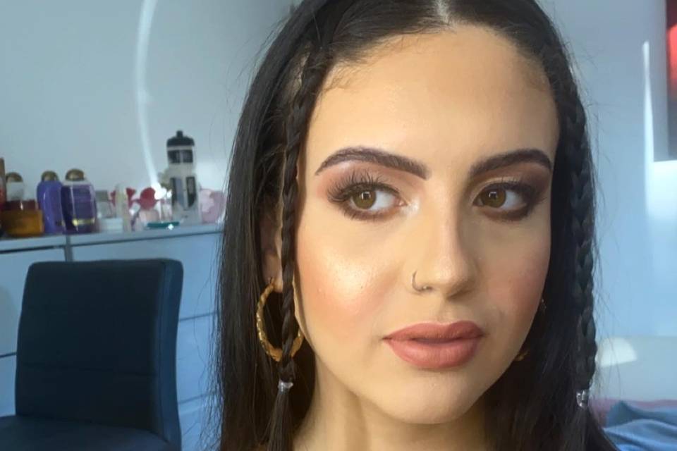 Georgia Dean Make-up