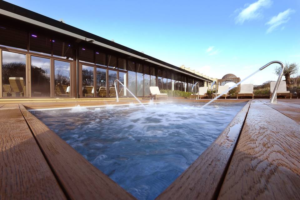 Spa Outdoor Pool