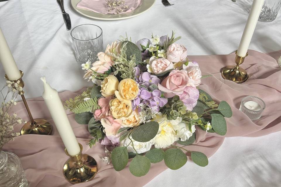 Pastel artificial florals