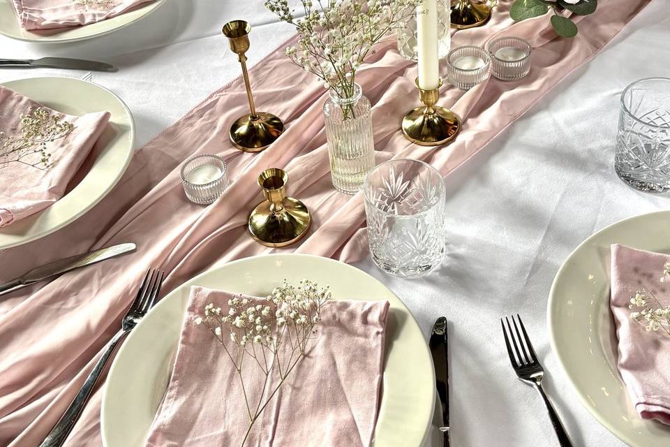 Blush table runner styling
