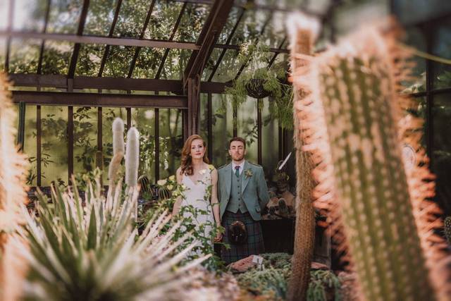Glasgow Botanic Gardens wedding