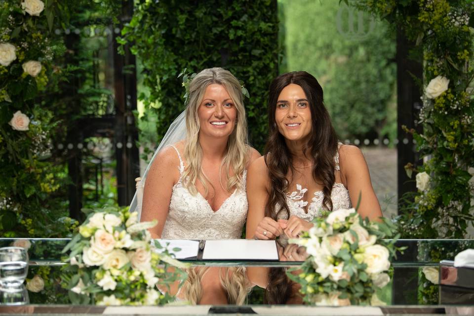 Mrs and Mrs Courtyard